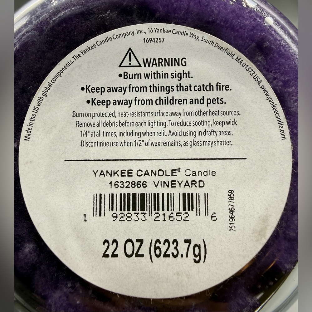 ✨RARE✨ Yankee Candle Vineyard 22oz Large Jar – Hard to Find! 🍇 - Picture 2 of 2